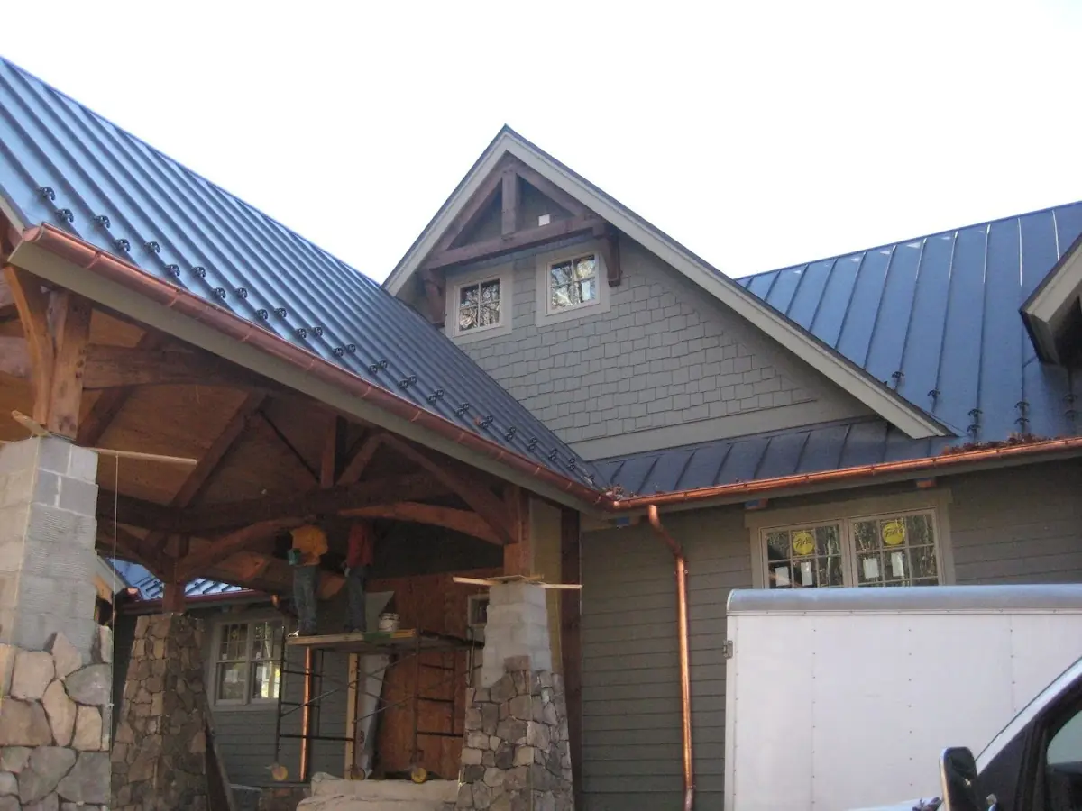 Craftsman Roofing team delivering quality roofing work in Springfield